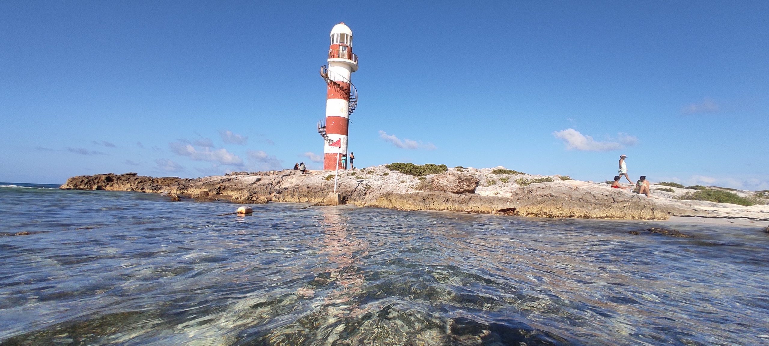 EL FARO DE PUNTA CANCÚN